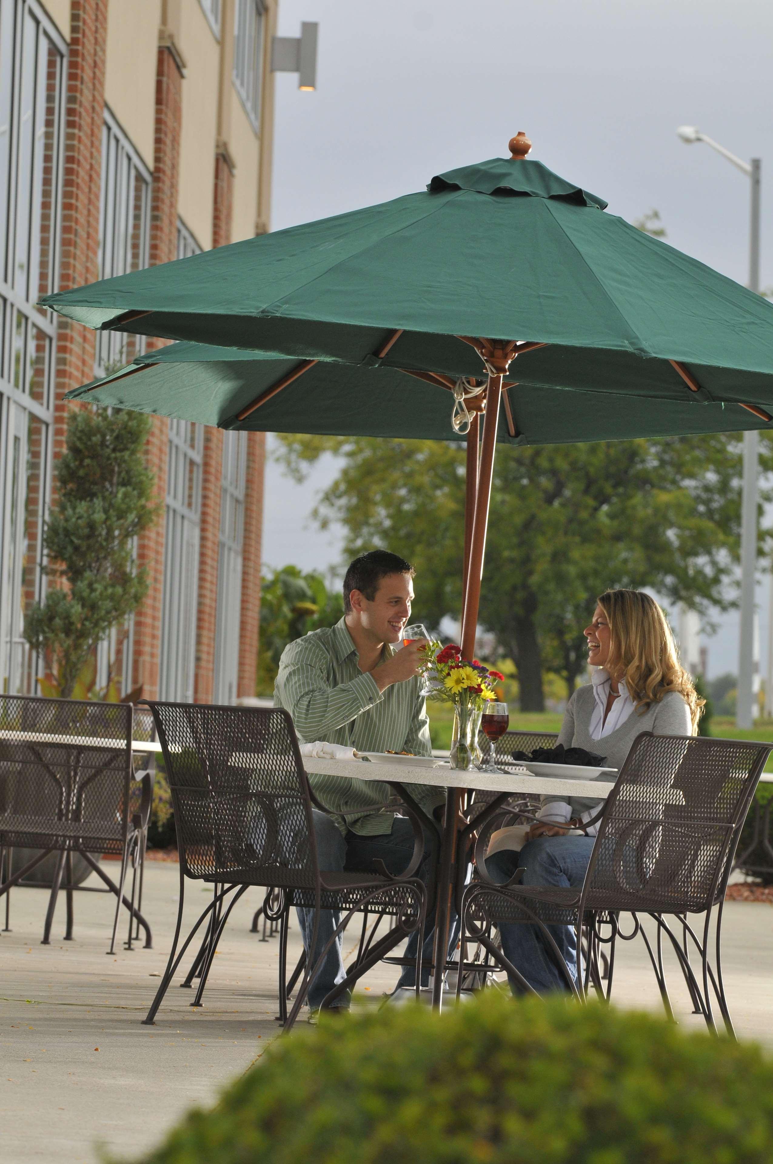 Doubletree By Hilton Bay City - Riverfront Restaurant foto