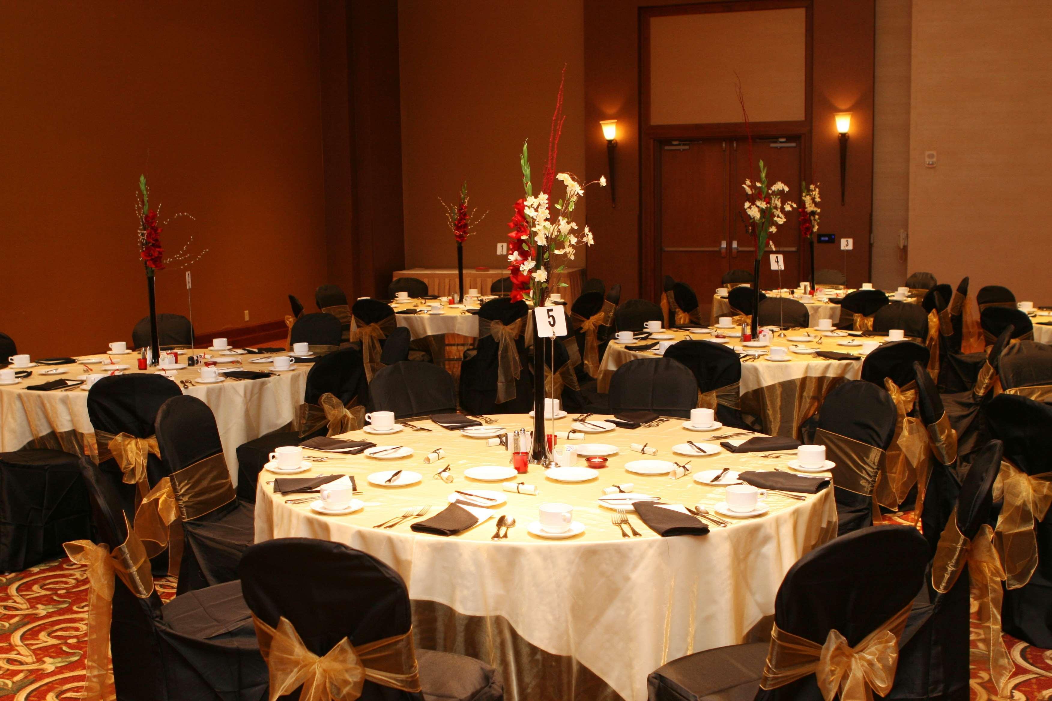 Doubletree By Hilton Bay City - Riverfront Restaurant foto